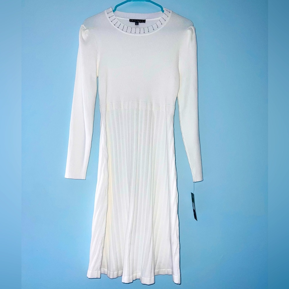 NWT Sharagano long sleeves knitted dress white size Large